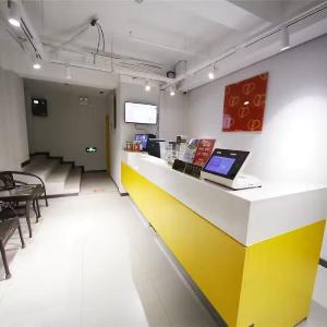 Pod Inn HotelShanghai Guanglan Subway Station Branch