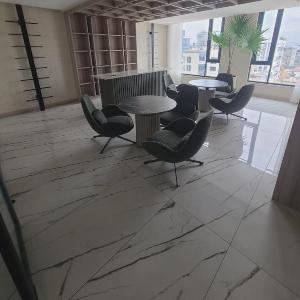 Lujoso estudio monoambiente Excelente Ubicación