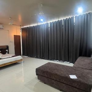 Hotel West24