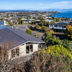 Views on Beachman