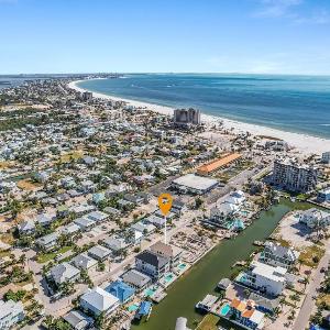 Fort Myers Beach Waterfront Estate with Pool
