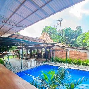 Homestay Joglo Seruni Syariah RedPartner