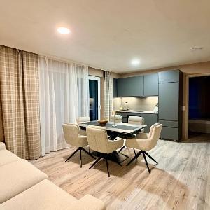 GG Apartment 6