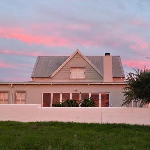 Chasmanthe's Sunset Retreat