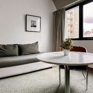 Estudio mono en Monserrat