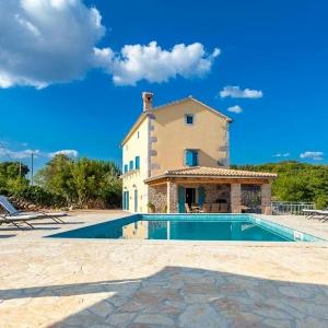 Rustic Villa Lusa
