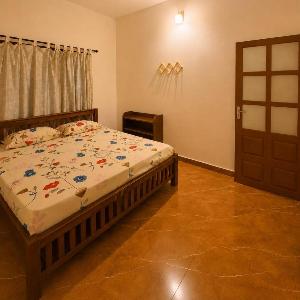 Thira Homestay