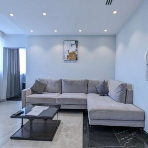 Premium apartment in Bastos with gym