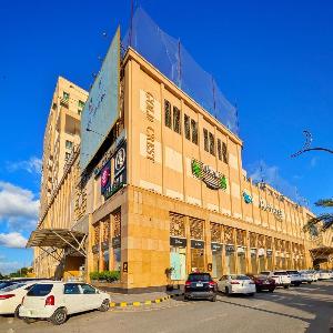 Executive Three Bedroom Apartment by Alvis Suite - Goldcrest Alfatah Mall Lahore