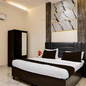 POP 84723B Townhouse Oak By Oyo Gt Road Amritsar Near Fortis Hospital