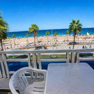 Charming 2-Bedroom Apartment with Direct sea view in Martil