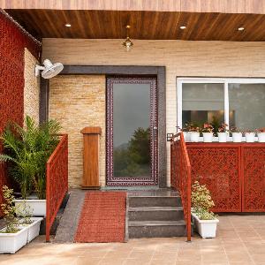 The Neeraj Ganga Wellness Retreat