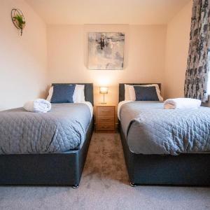 Cozy Coventry Retreat - 3 Bedroom House