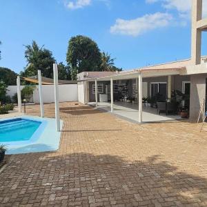 MCHome - Private Villa with Garden & Pool