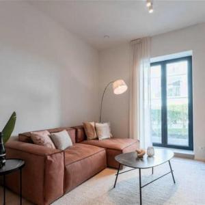 Modern Cozy De Haan