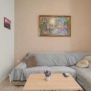 Colonus Apartment