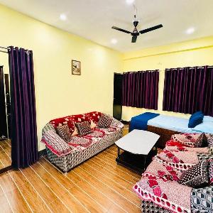 The Green Abode2 mins walking to Ghat Prime site