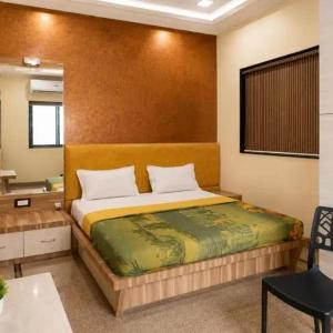 FabHotel Chaya