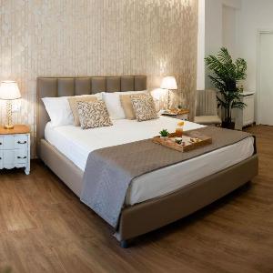 Porta Normanna Charming Rooms