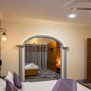 The Heritage Rose Inn - Dal Lake Srinagar