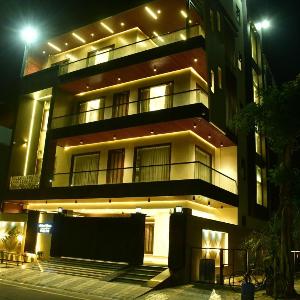 Rentra Homes - Stay near Expo Mart & Pari Chock