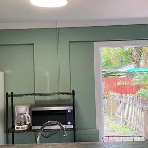 Downtown Sarasota House 3BR2BA Pet-Friendly6PPL