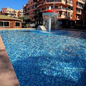 Luxury Modern Apartment With 5 Pools