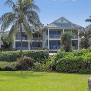 Beach Living at Plantation Village BLD
