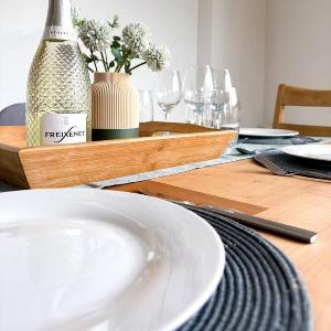 Spacious Central Sheffield Flat Near Uni Bars and Hospitals