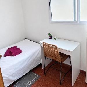 Habitación individual para MUJER