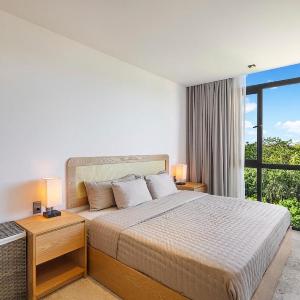 Premium Studio Luxury Amenities rooftop pool
