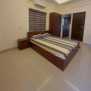 Vincis Luxury AC room very near Guruvayoor Temple