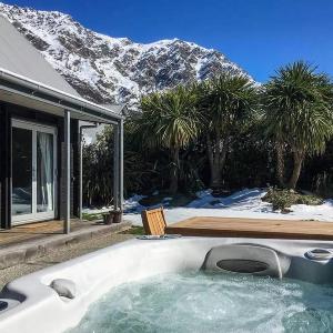 QT Chalet with spa pool
