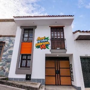 Colonial Boutique House with 3 Private Suites - Terrace Pool - Gym