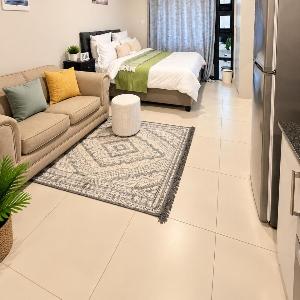 Alora Apartment