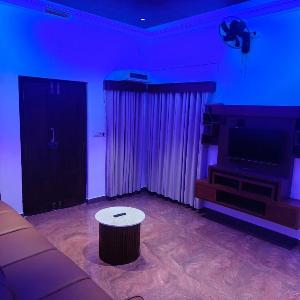Cave Aura Service Villa