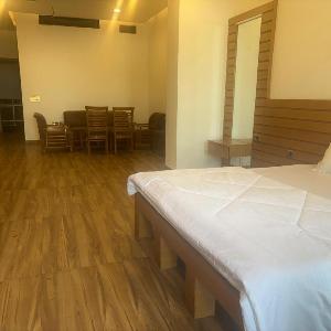 JD resorts