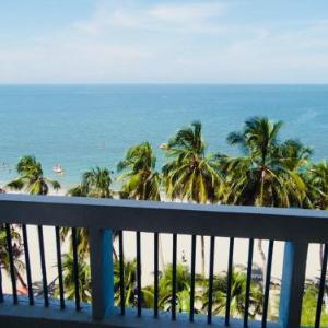 APARTAMENTO CON HERMOSA VlSTA AL MAR EN EL RODADERO