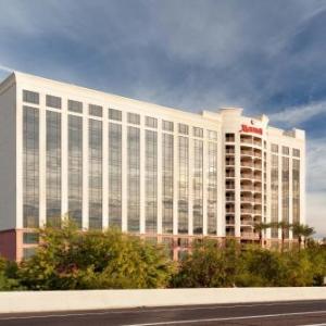 Phoenix Zoo Hotels - Marriott Phoenix Airport