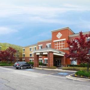 Hotels near Flatlander's Restaurant and Brewery - Extended Stay America Select Suites - Chicago - Vernon Hills - Lincolnshire