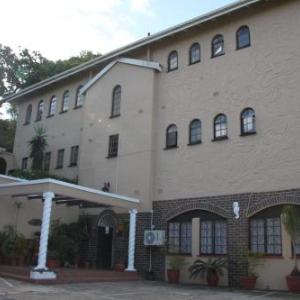 Fairway Guest Lodge