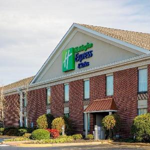 Holiday Inn Express Hotel And Suites Corinth