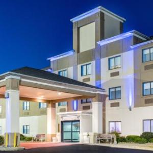 Holiday Inn Express Hotel Howe / Sturgis by IHG