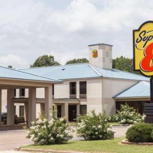 Super 8 by Wyndham Indianola