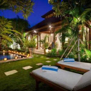 Villa Istana 1 - Heart of Seminyak 2Br Sleeps 4
