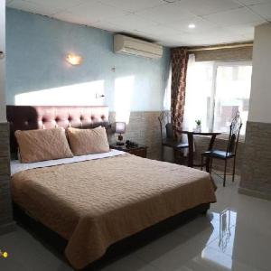 Amman Palace Hotel