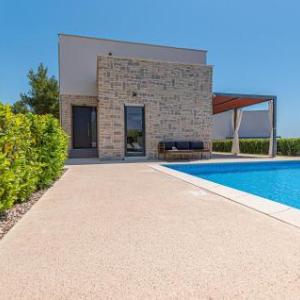 Four-Bedroom Holiday Home in Tribunj