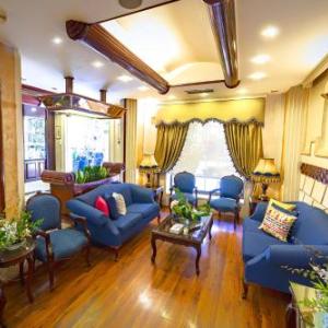 Comfort Hotel Suites