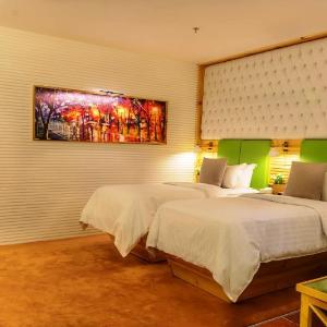 Aquarium Hotel Suites - Riyadh