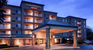 Courtyard Cleveland Airport South, Middleburg Heights